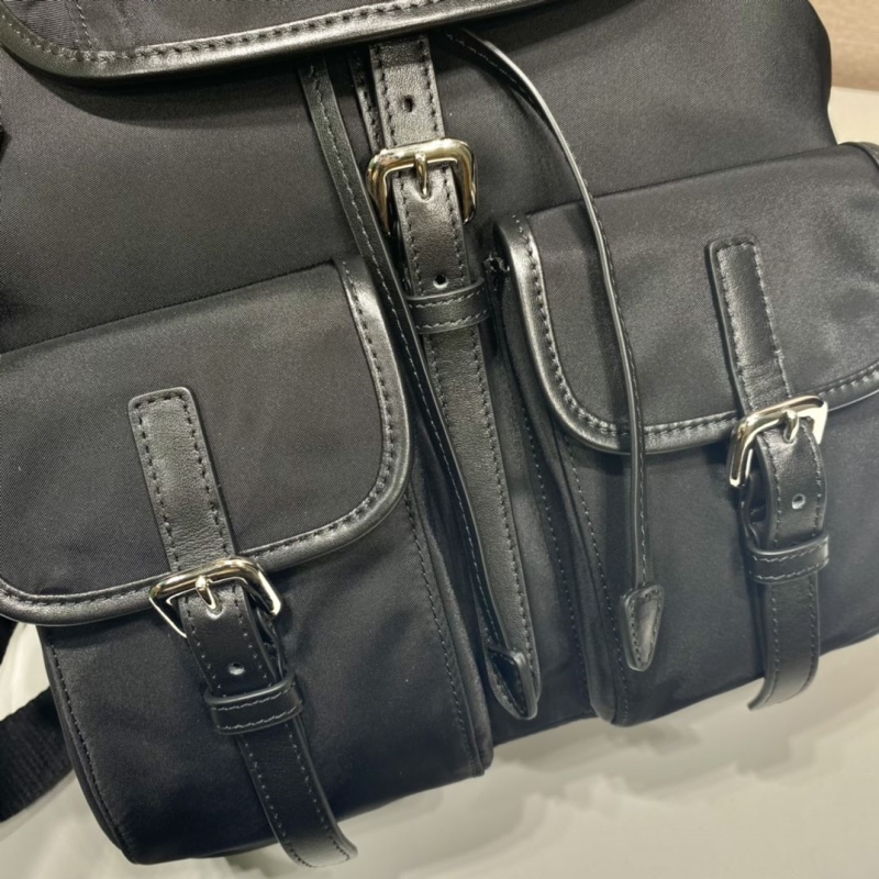 Pra*a backpacks